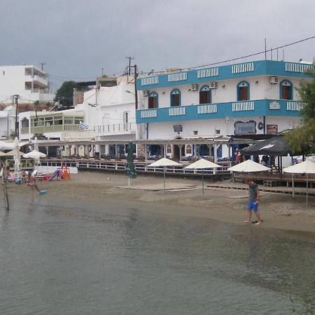 Theodora Aparthotel Makrýgialos Esterno foto
