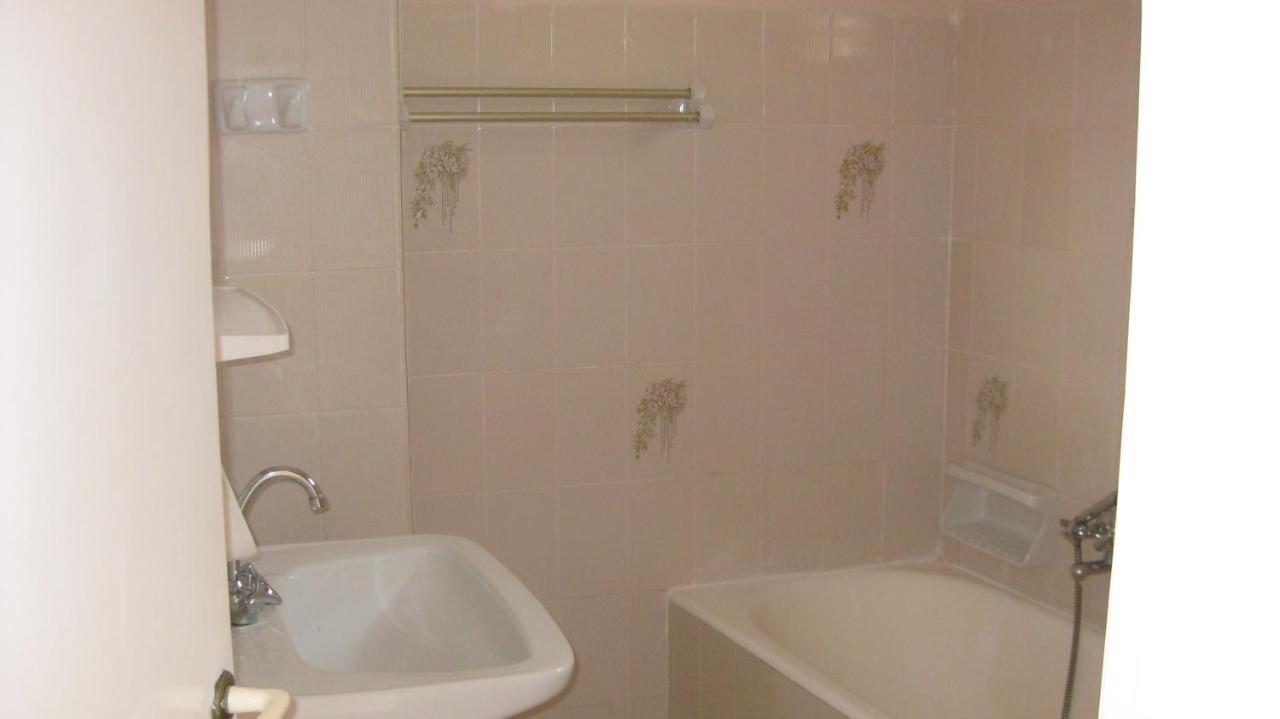 Theodora Aparthotel Makrýgialos Esterno foto
